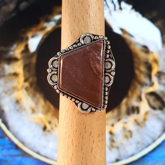 Reddish Brown Jasper Gemstone Sterling Silver Plated Ring Size 8 - Picture 3 of 11